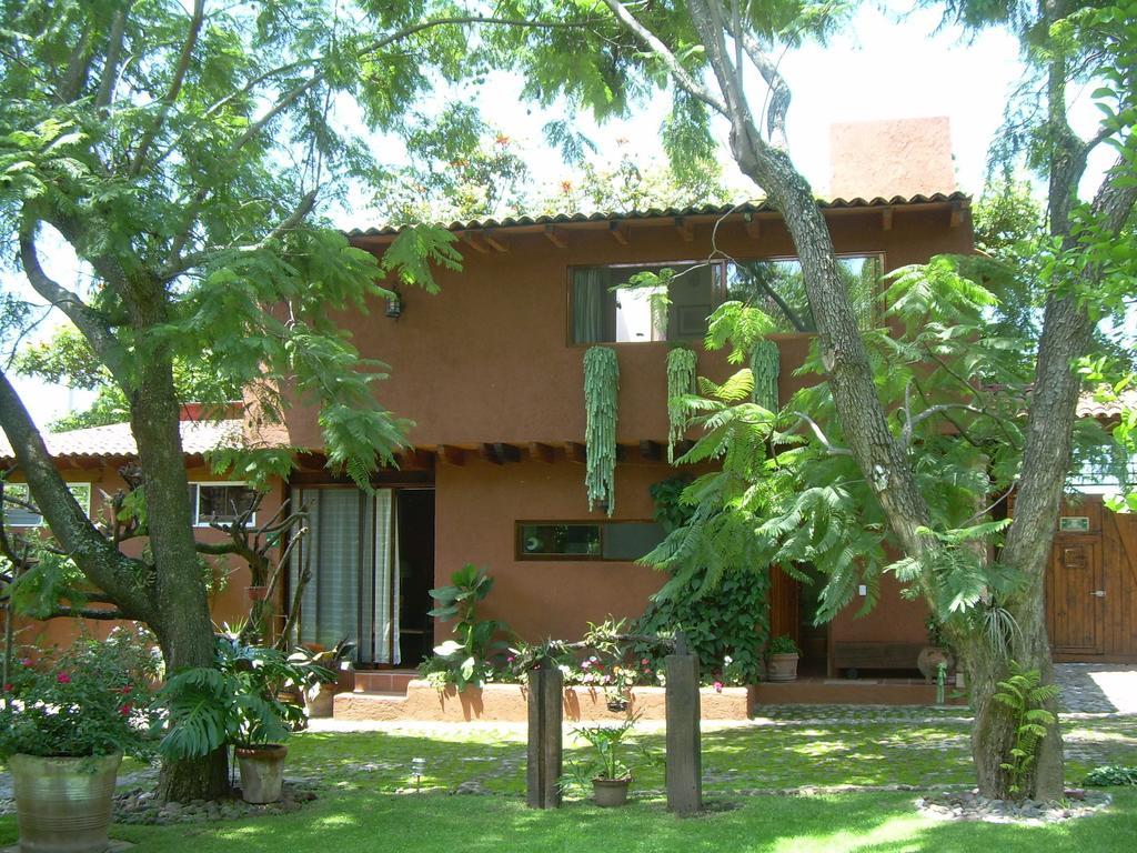Bed and Breakfast Casa Navacoyan Малиналько Экстерьер фото