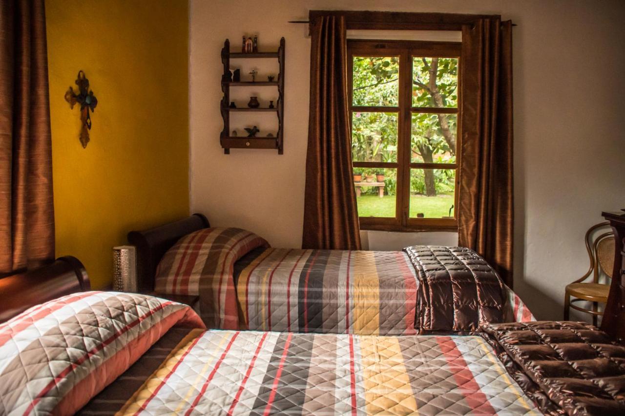 Bed and Breakfast Casa Navacoyan Малиналько Экстерьер фото